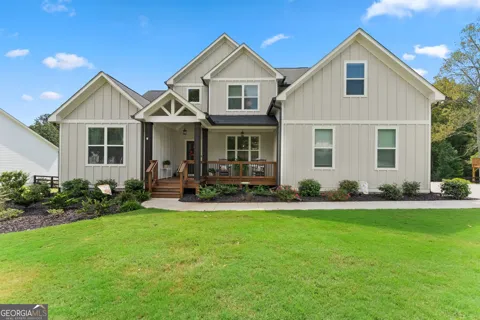 202 Old Lake LN