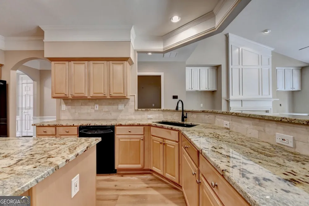 1105 Bookhout DR Cumming, GA 30041