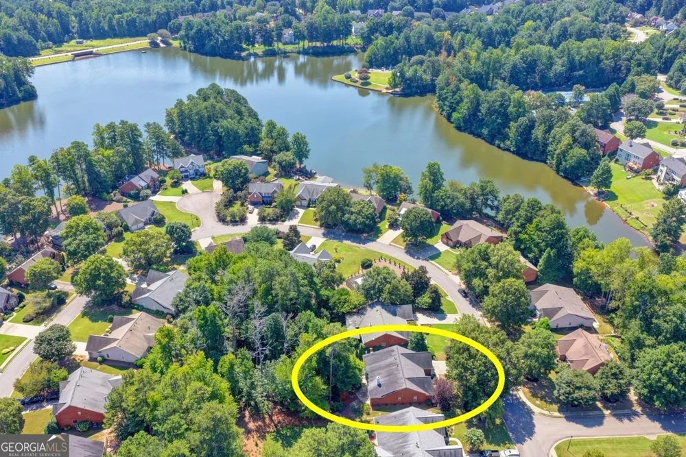 1105 Bookhout DR Cumming, GA 30041