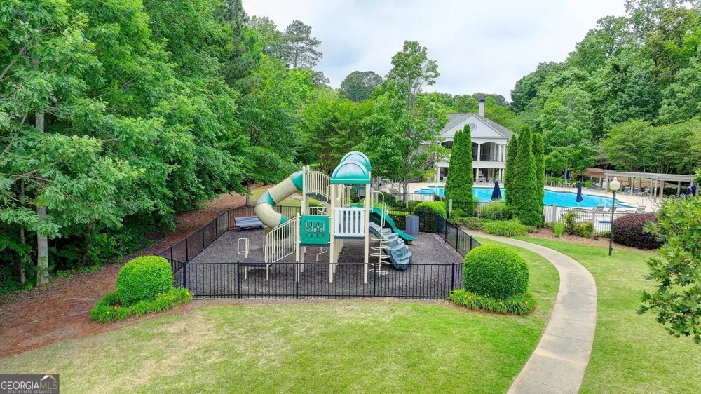1105 Bookhout DR Cumming, GA 30041