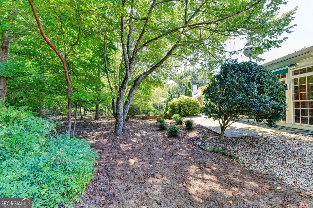 1105 Bookhout DR Cumming, GA 30041