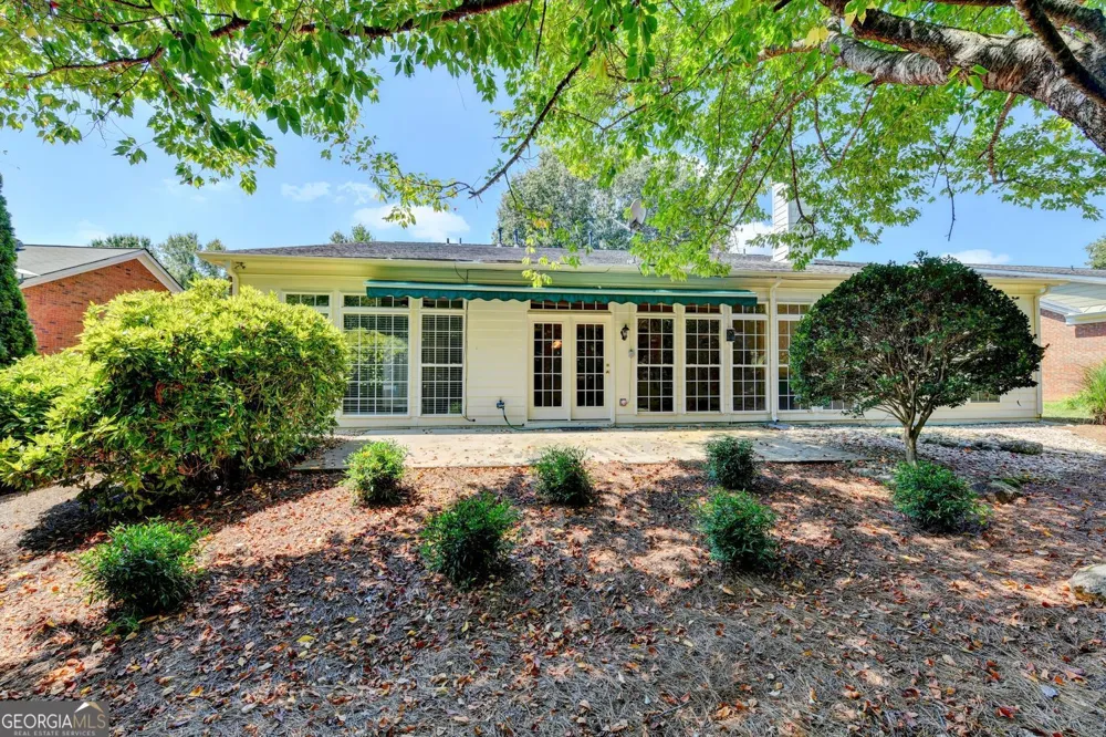1105 Bookhout DR Cumming, GA 30041