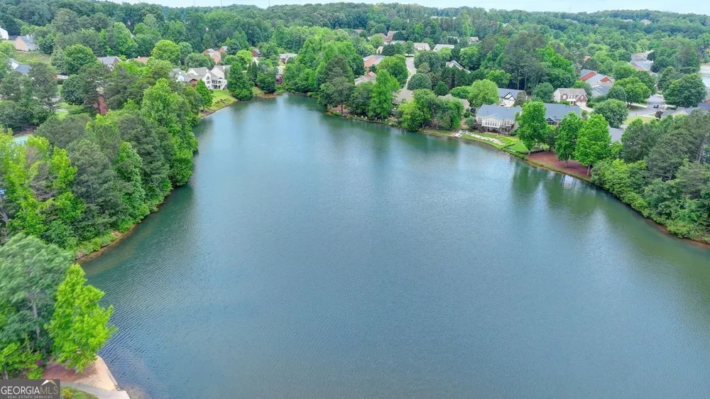 1105 Bookhout DR Cumming, GA 30041