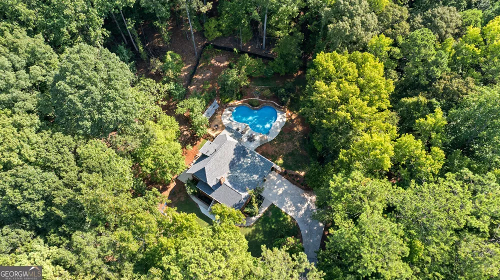 400 Darren DR Fayetteville, GA 30215