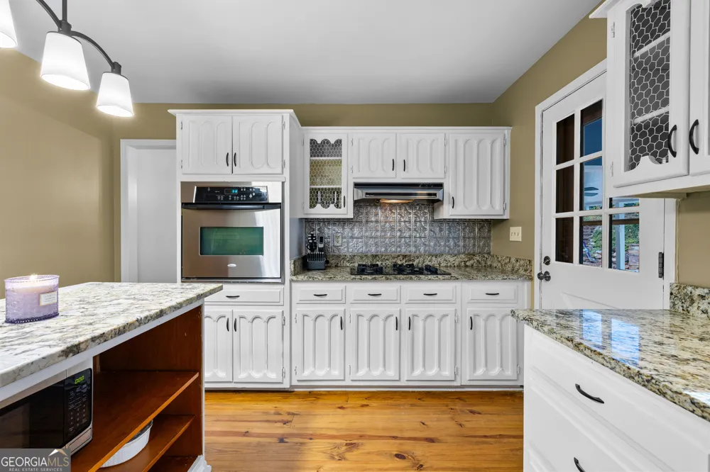 400 Darren DR Fayetteville, GA 30215