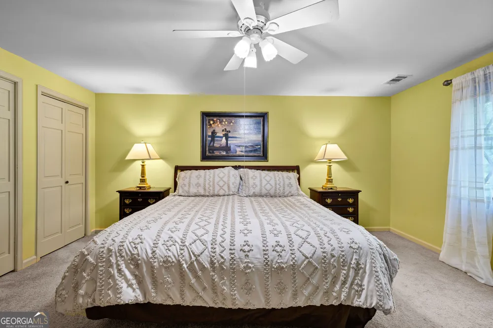 400 Darren DR Fayetteville, GA 30215