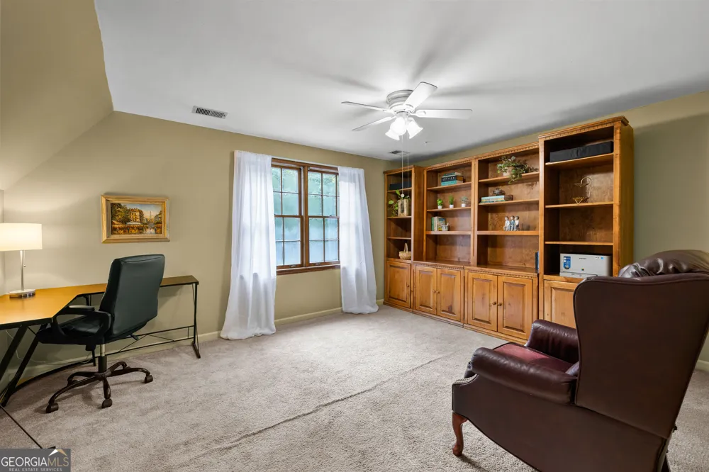400 Darren DR Fayetteville, GA 30215