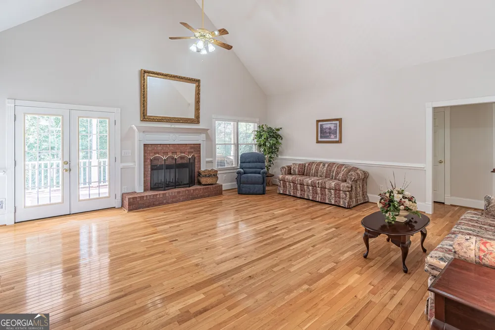 3562 Thompson Mill RD Buford, GA 30519