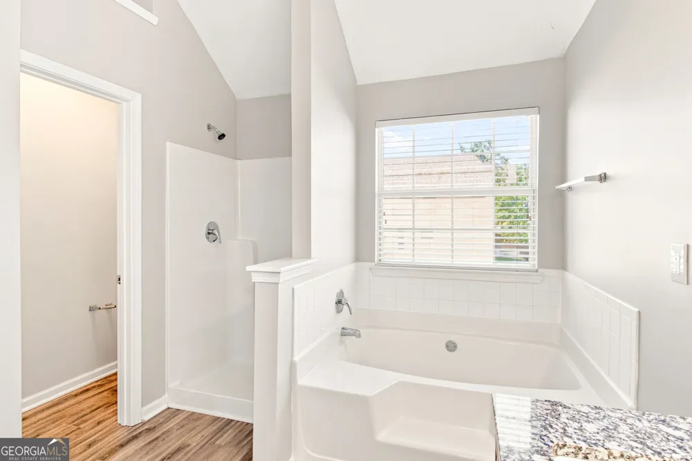 7650 Bowhead CT Fairburn, GA 30213