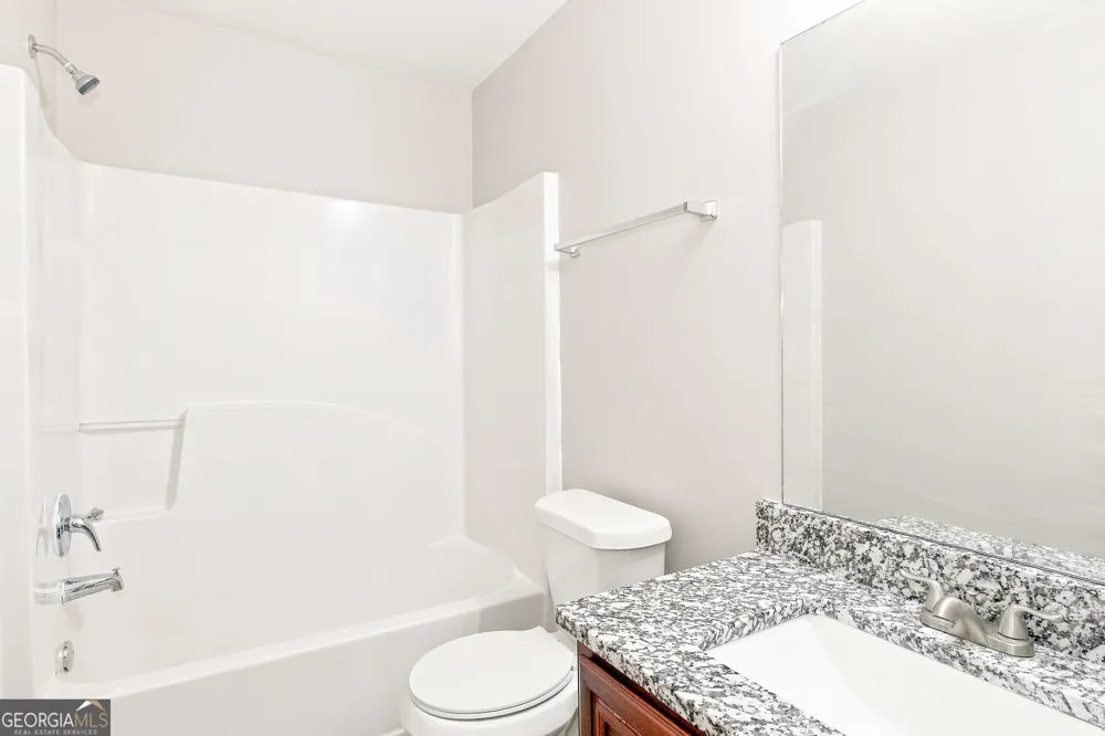 7650 Bowhead CT Fairburn, GA 30213