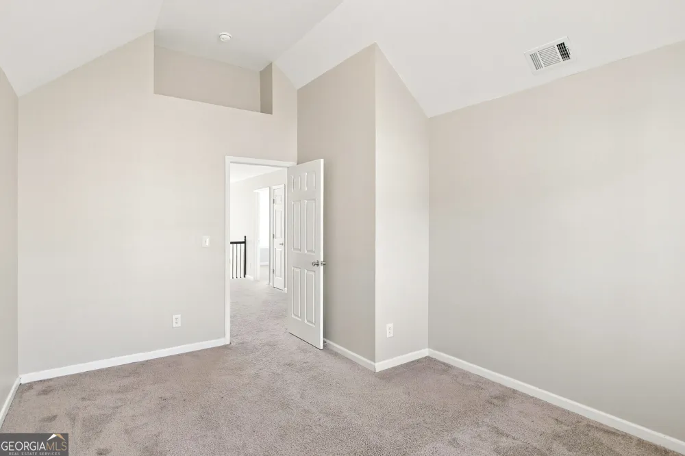 7650 Bowhead CT Fairburn, GA 30213