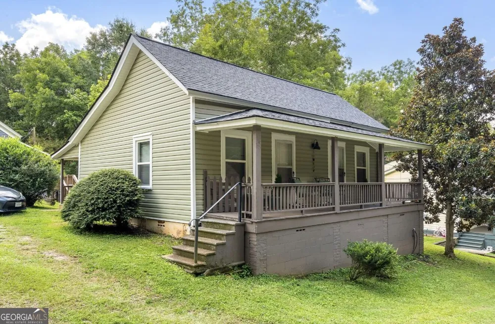 89 Cole ST Newnan, GA 30263
