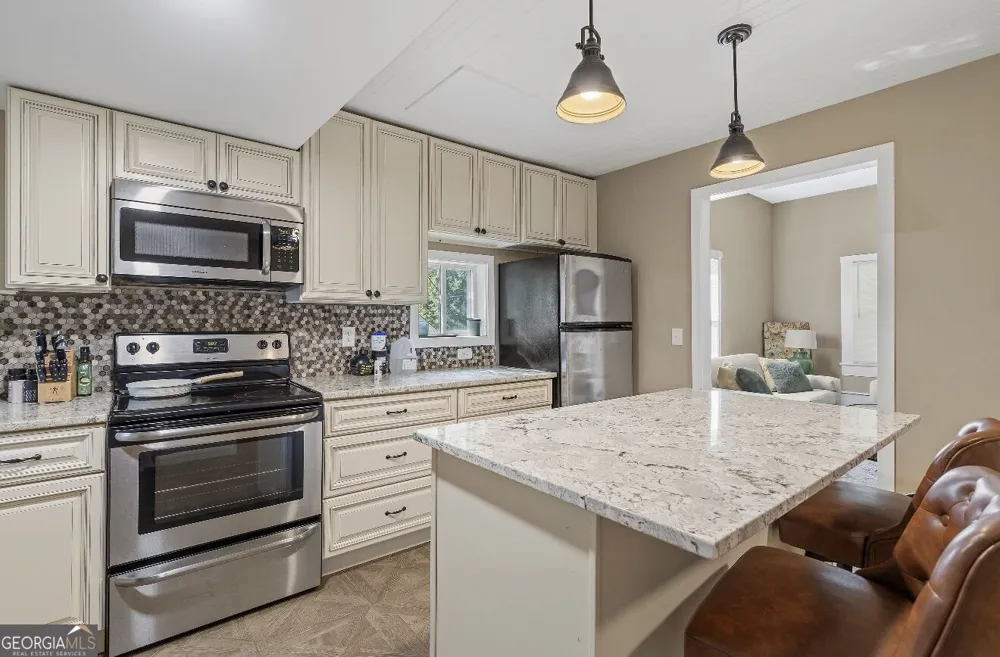 89 Cole ST Newnan, GA 30263