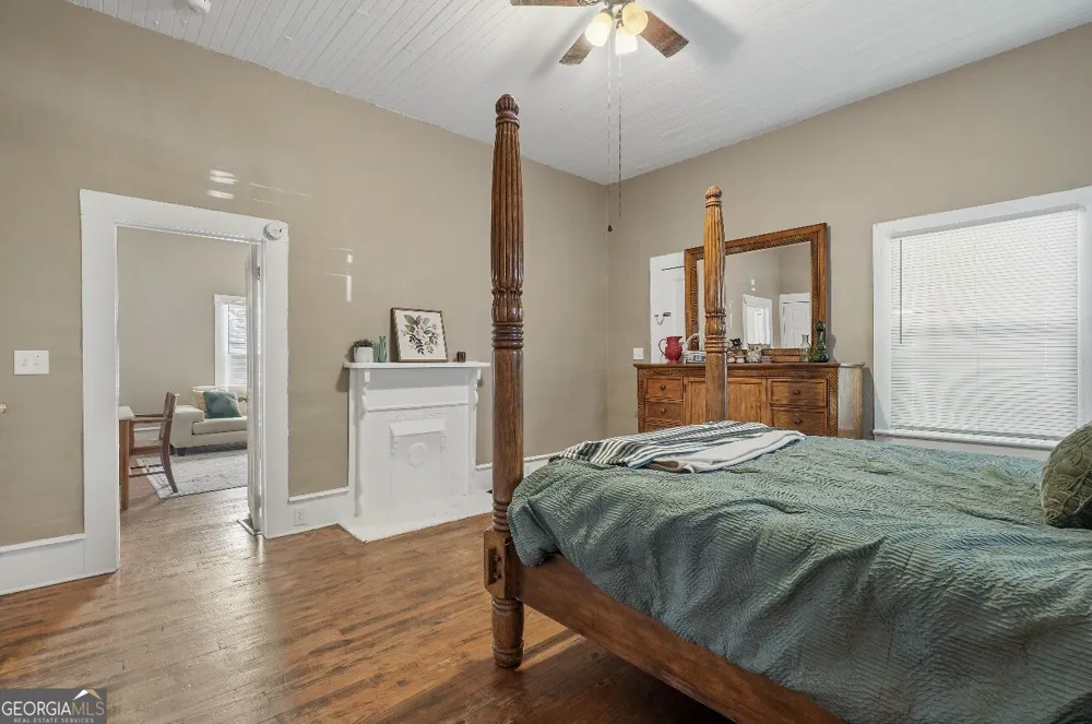 89 Cole ST Newnan, GA 30263