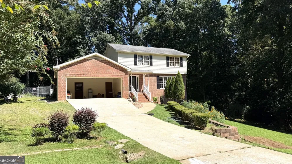 574 Hickory Hills CT Stone Mountain, GA 30083
