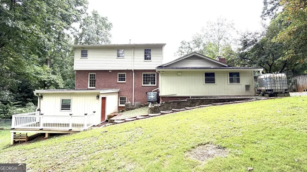 574 Hickory Hills CT Stone Mountain, GA 30083