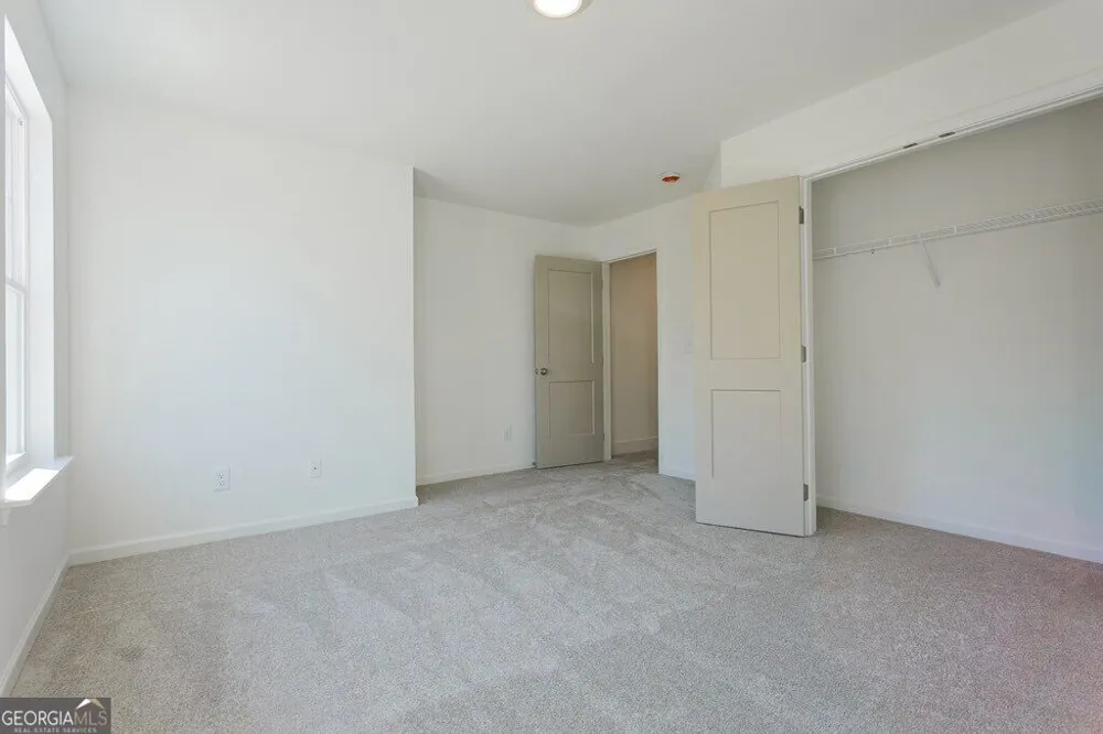 3041 Sea Aster WAY Buford, GA 30519
