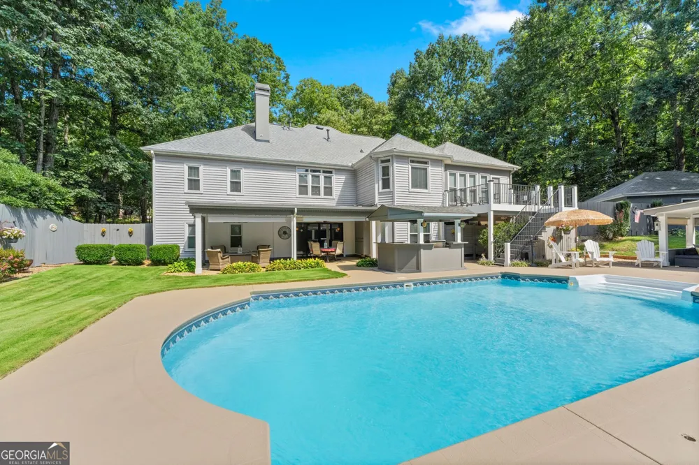 5725 Ash DR Cumming, GA 30040
