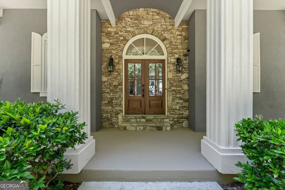 5725 Ash DR Cumming, GA 30040
