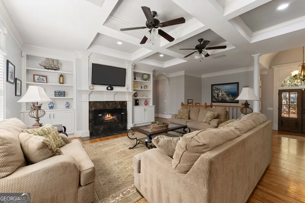 5725 Ash DR Cumming, GA 30040