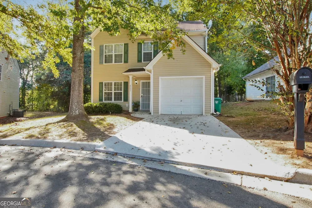4251 Chestnut Lake AVE Lithonia, GA 30038