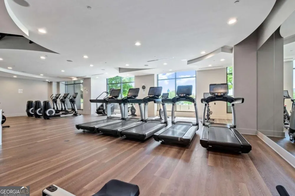 270 17th ST NW Atlanta, GA 30363