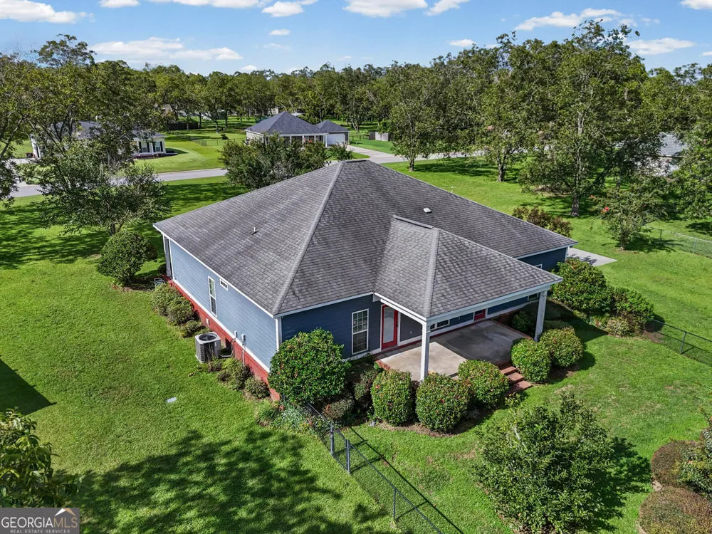 100 Kendal LN Leesburg, GA 31763