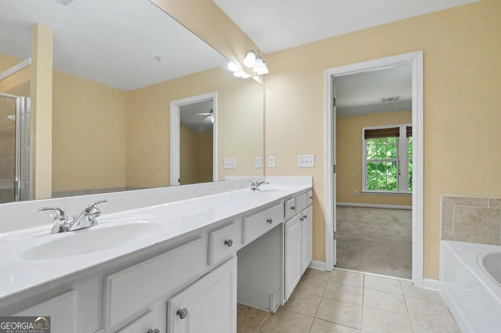 1490 Bellsmith DR Roswell, GA 30076