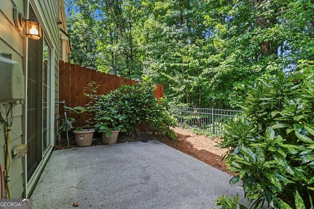 1490 Bellsmith DR Roswell, GA 30076
