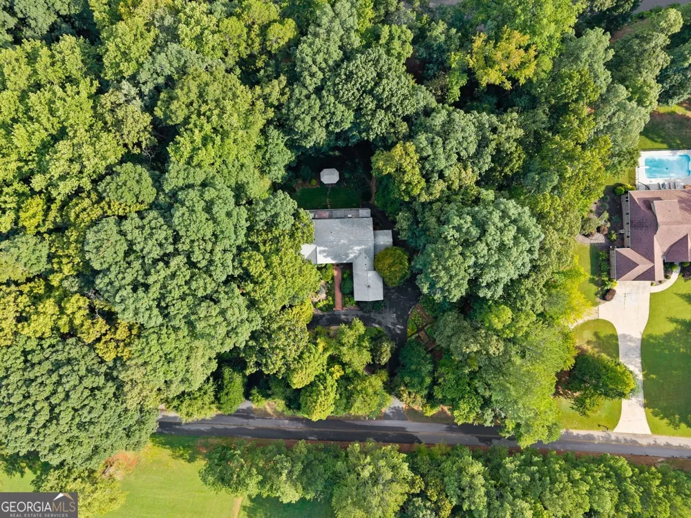 731 Hidden Lakes TRL Jefferson, GA 30549