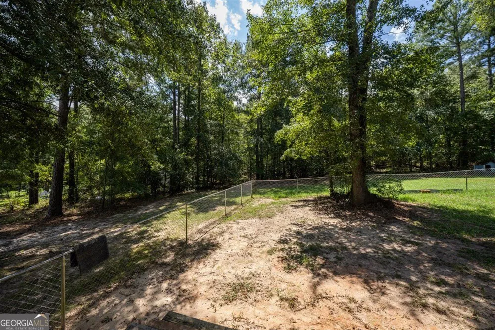 215 Hallie LN Macon, GA 31211