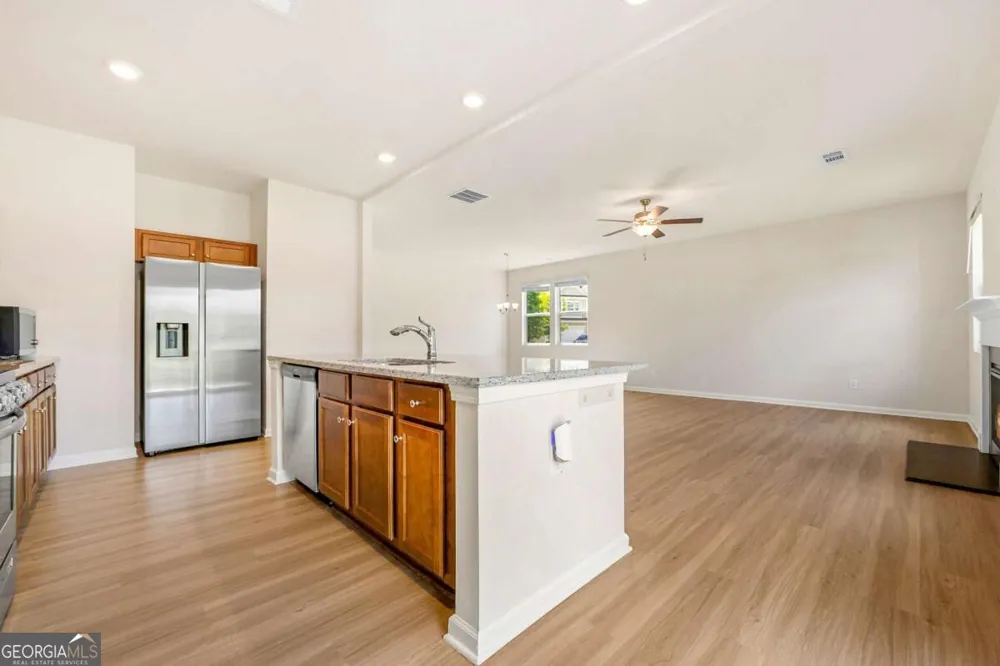 44 Pointe PL Dawsonville, GA 30534