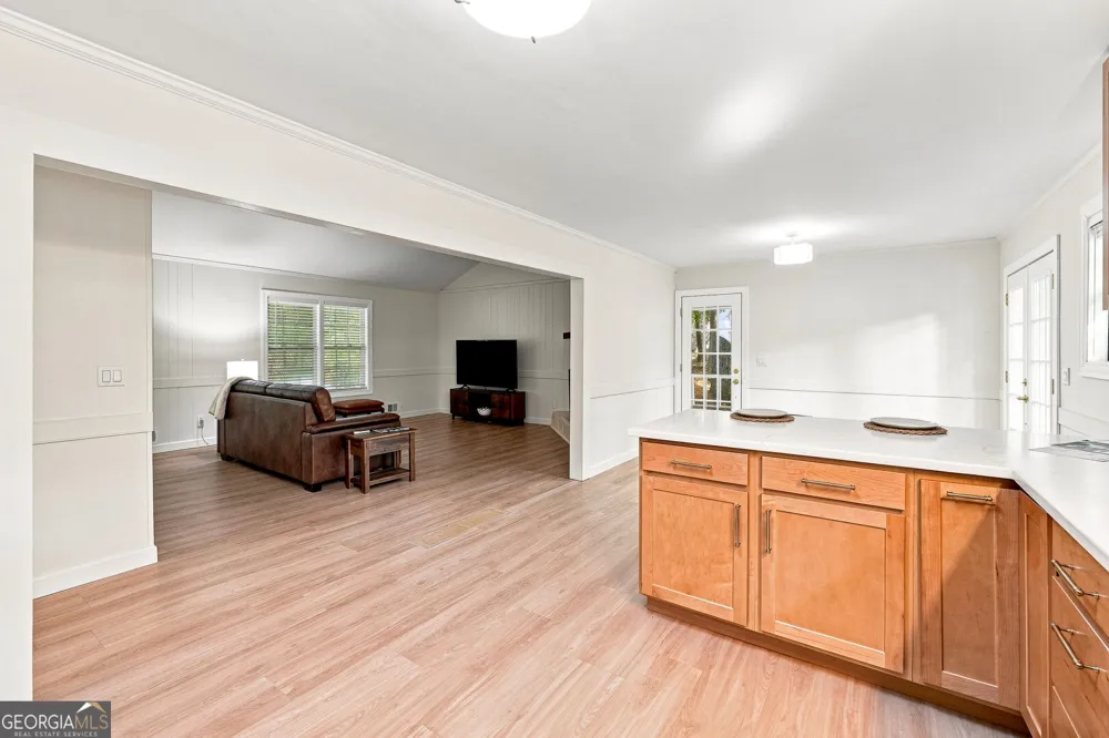 121 White Antelope ST Waleska, GA 30183