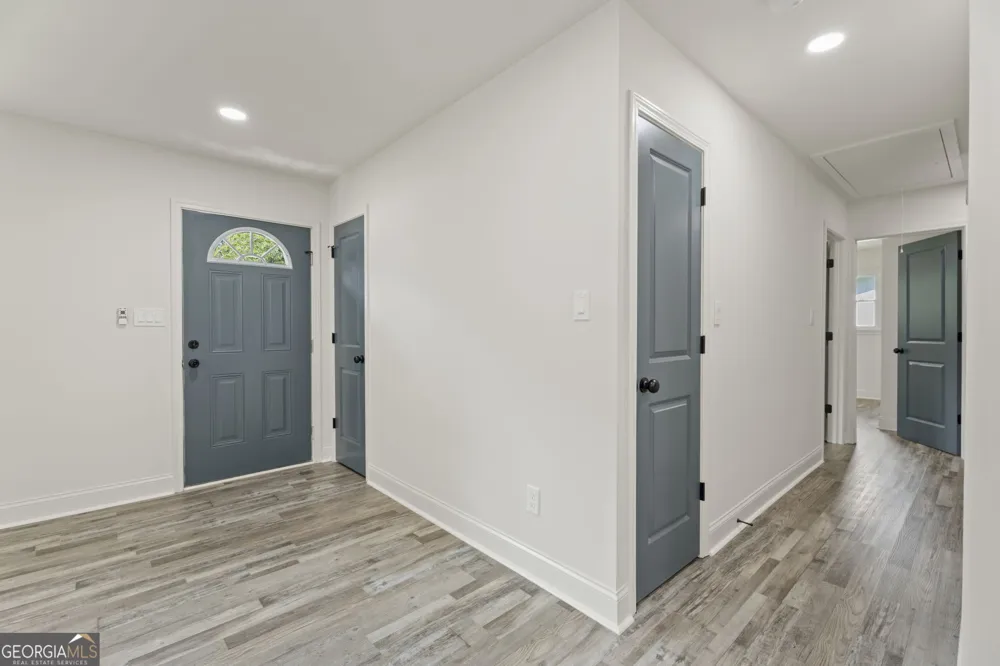 2718 Somerton DR Morrow, GA 30260