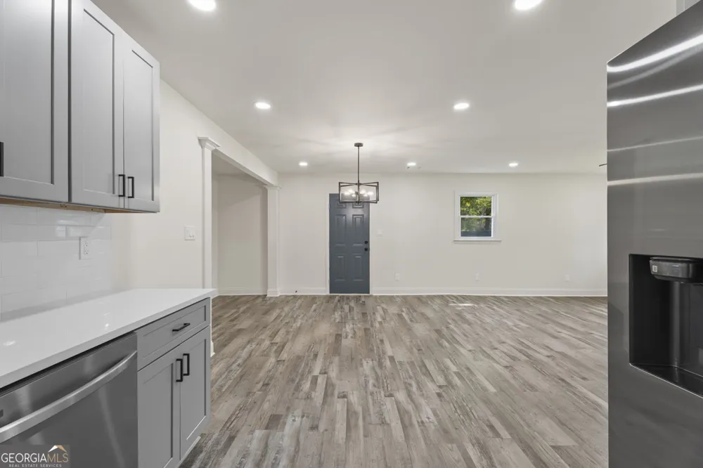 2718 Somerton DR Morrow, GA 30260