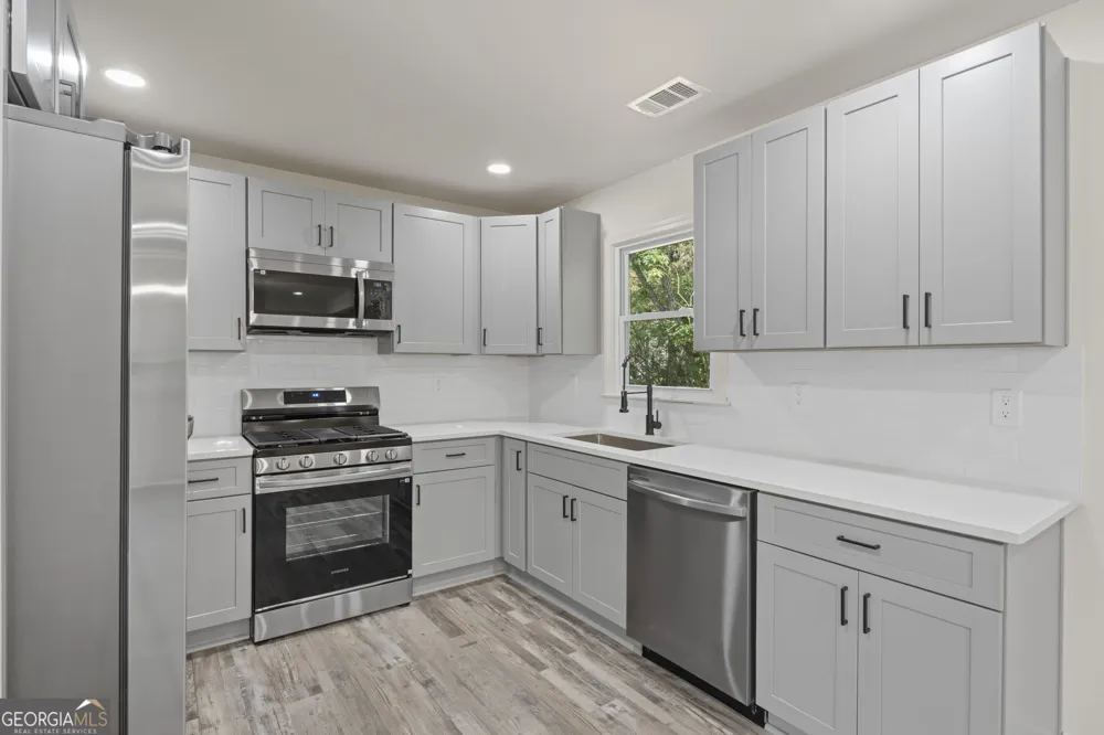 2718 Somerton DR Morrow, GA 30260