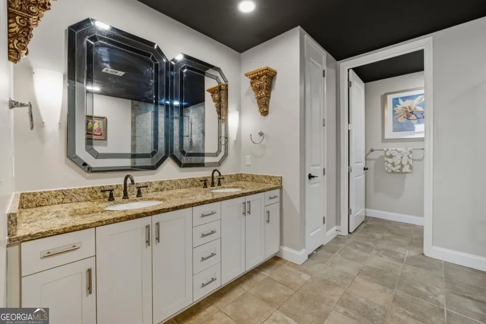 270 17th ST NW Atlanta, GA 30363