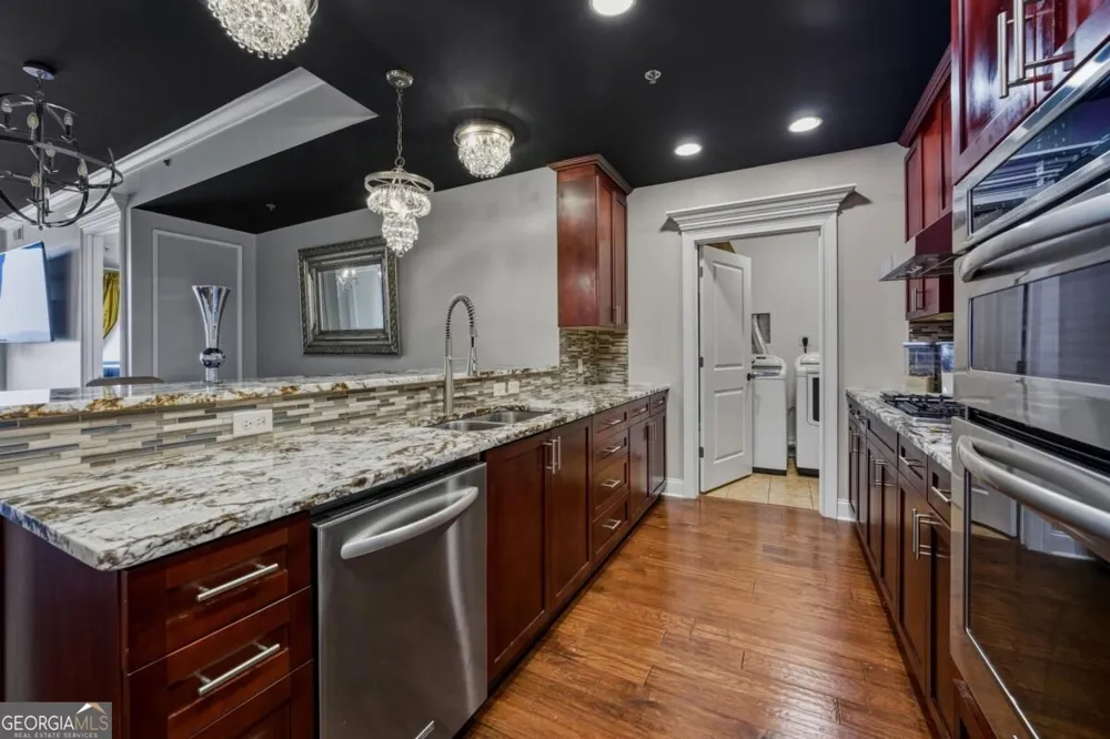 270 17th ST NW Atlanta, GA 30363