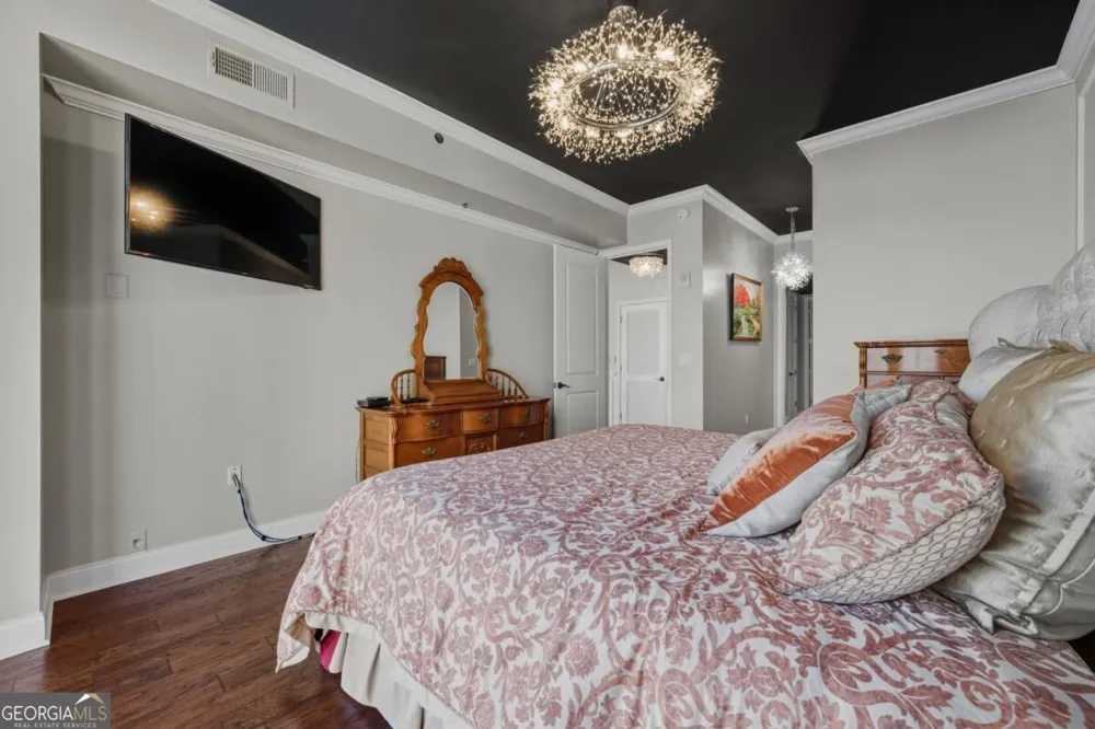 270 17th ST NW Atlanta, GA 30363