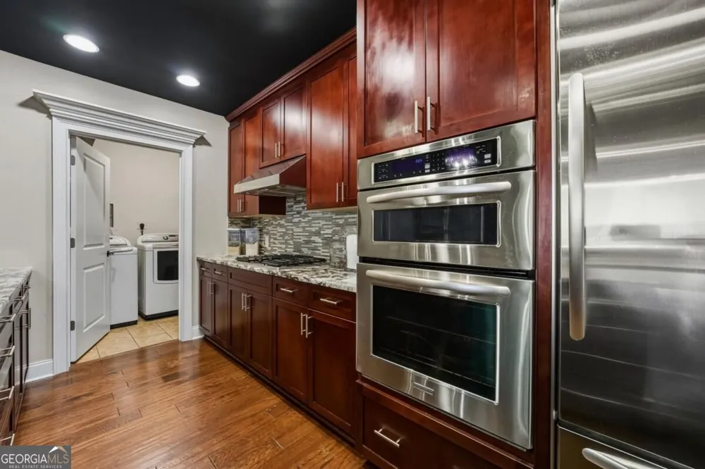 270 17th ST NW Atlanta, GA 30363