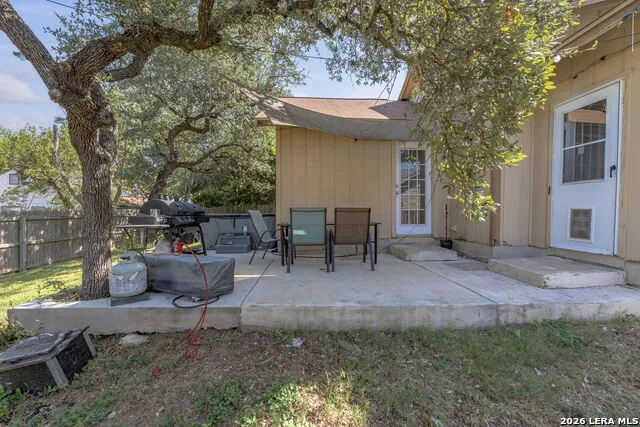 6335 Scrub Jay San Antonio, TX 78240
