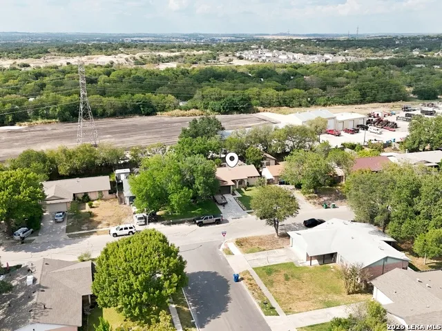 3827 BRIAR HOLLOW ST San Antonio, TX 78247