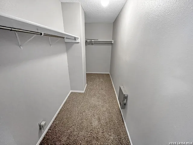 9034 MOUNTAIN FIELD DR San Antonio, TX 78240