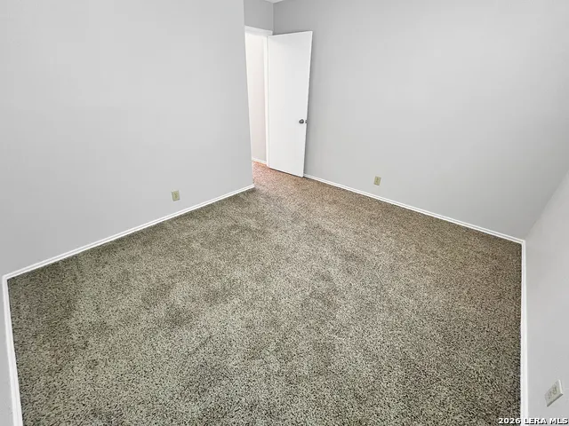 9034 MOUNTAIN FIELD DR San Antonio, TX 78240