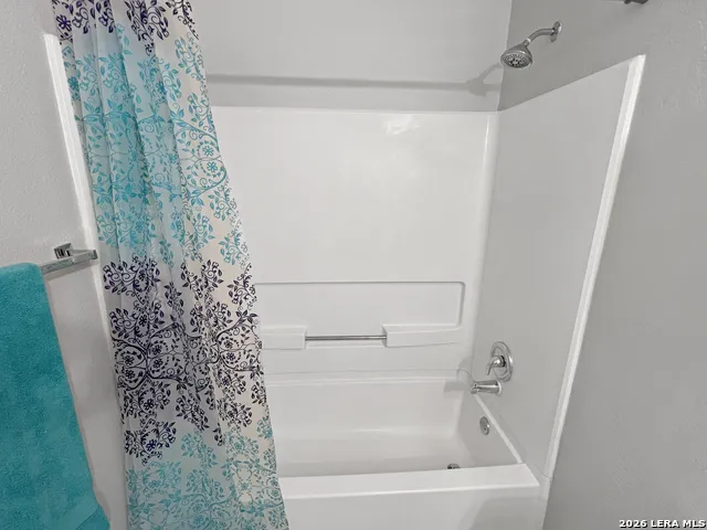 9034 MOUNTAIN FIELD DR San Antonio, TX 78240