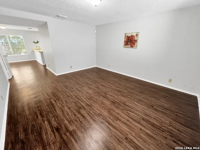 9034 MOUNTAIN FIELD DR San Antonio, TX 78240