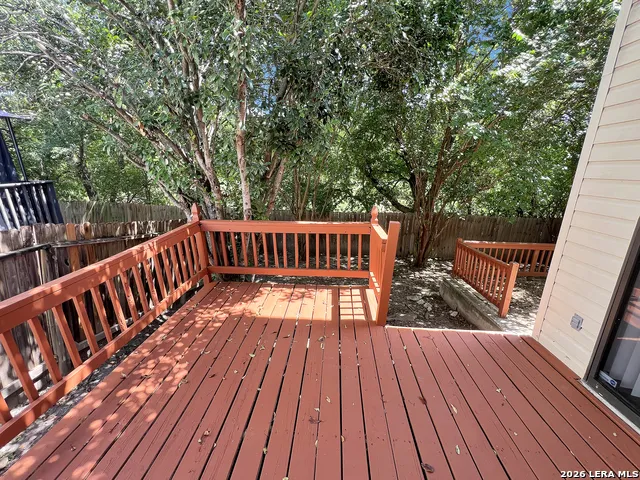 9034 MOUNTAIN FIELD DR San Antonio, TX 78240
