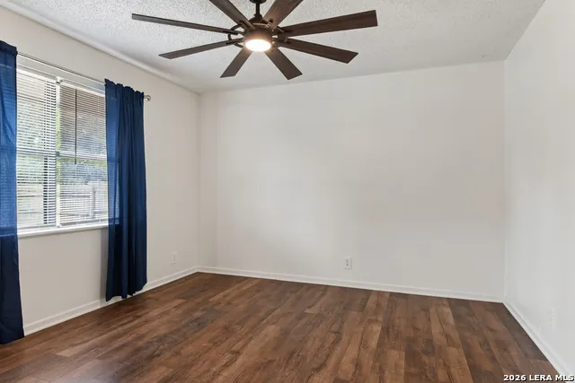 904 W WEST ST Stockdale, TX 78160