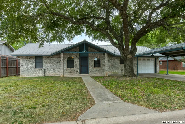 904 W WEST ST Stockdale, TX 78160