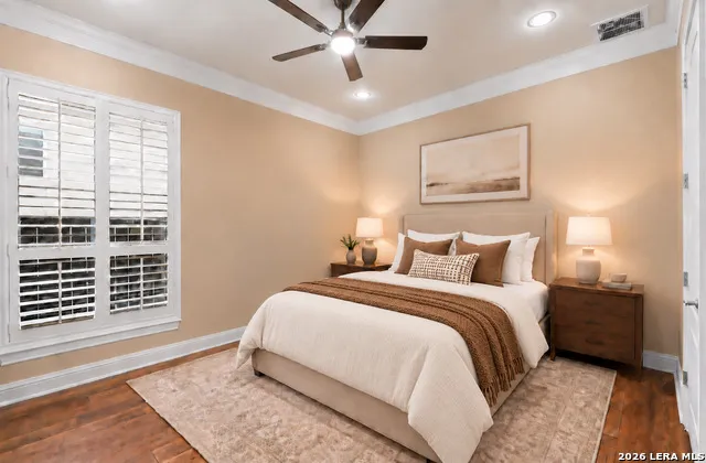 1911 Far Niente San Antonio, TX 78258